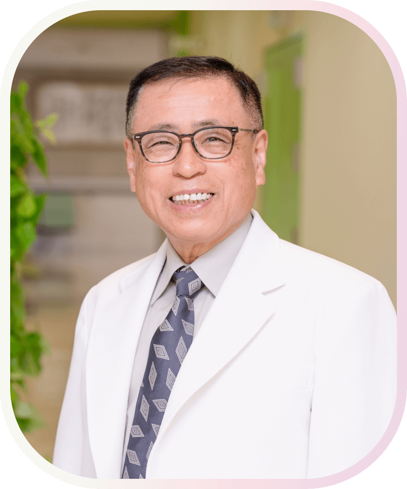 かみ形成外科 院長 上 敏明